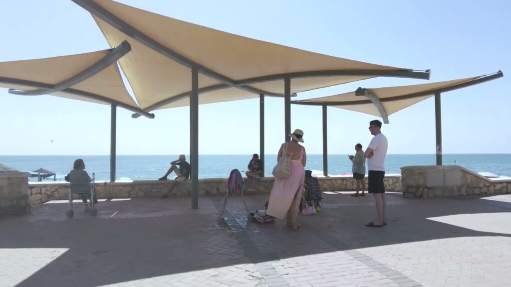Exploring Fuengirola, Malaga: A Street Walking Tour!